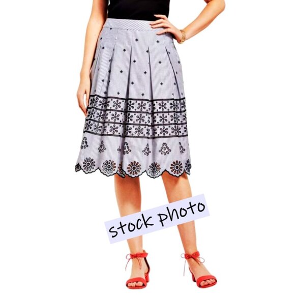 Talbots Eyelet Pleated Striped Full Skirt Size 22WP Embroidered Knee Length - Picture 1 of 7